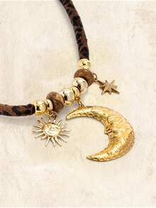 Glisma Elegant Moon, Sun, Star Beaded Pendant Necklace, Fashionable Design, Great Gift For Women,Outfits, Old Money,Metallic/Texture,Gemstone,For Mom/Women/Girl/Mother,Premium,Vintage,Classy Old Money,Outfits,Classy,Metallic/Texture,Vintage,Elegant,For Mom/Women/Girl/Mother,Gemstone,Heart,Valentine's Day,Gold,Easter,Travel/Beach/Vacation,Boho,Grunge - Gold - View 4
