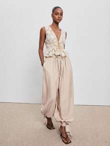 ATUI Studio 女士深V领贴花打结无袖优雅衬衫 - 白色 - 查看 1