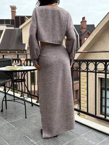 Livesso 女士V领长袖扭结露脐上衣和长裙两件套度假沙滩装泳衣罩衫 - 卡其色 - 查看 3