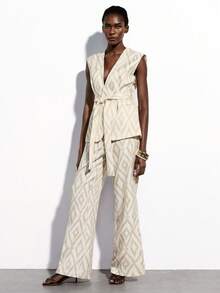 Aveloria Modichic Bộ vest nữ tối giản, thanh lịch, chất lượng cao, tiện dụng hàng ngày, mang phong cách cổ điển, sang trọng, không tay, in họa tiết hình thoi nghệ thuật, kèm thắt lưng và quần ống đứng. - Màu Khaki - Xem 4