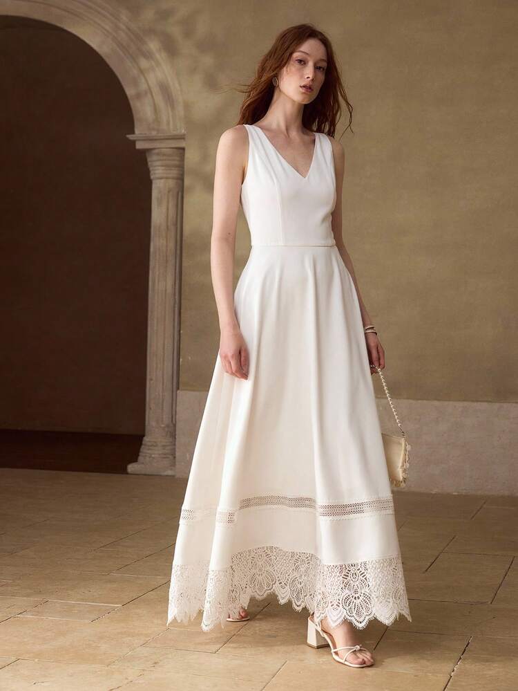 WOMEN'S ELEGANT PLUNGING NECKLINE SLEEVELESS LACE PATCHWORK HOLLOW OUT LONG DRESS