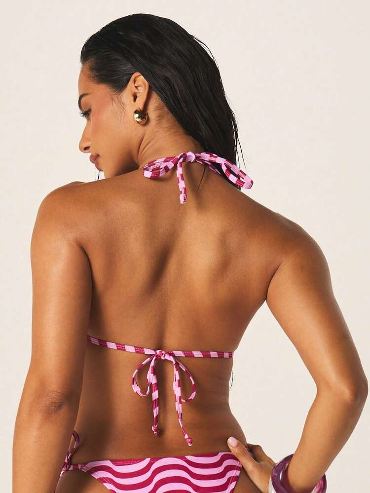 MISSGUIDED Conjunto de bikini triangular para mujer con parte superior de cuello halter con estampado de olas y Bottom con lazos laterales, traje de baño de dos piezas para playa de verano