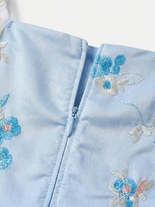 SHEIN Pitira Tween Girl Woven Mesh Embroidered Square Collar Fitted Petal Sleeve Princess Dress,Kids - Baby Blue - View 7