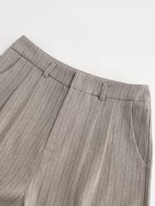 Franclia Petite Women's Casual Khaki Striped Loose Shorts, Suitable For Commuting And Outdoor Wear, Spring/Summer - Dark Grey - View 3