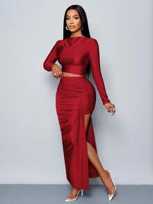 SOLERSUN 女士两件套纯色优雅休闲简约不对称领长袖 T 恤和修身褶皱侧开衩长裙两件套 - 酒紅色 - 查看 4