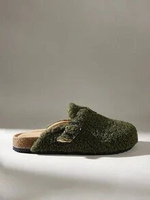 Solecia Women Flats - Dark Green - View 1