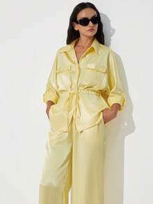 Aveloria Modichic 新款休闲宽松飘逸缎面长袖翻领收腰设计上衣搭配直筒裤两件套 - 黃色 - 查看 5