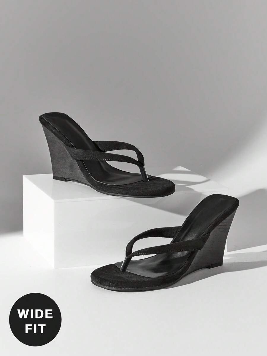 SHUZIA 女士宽楦简约仿麂皮人字拖坡跟凉鞋 - 黑色 - 查看 1