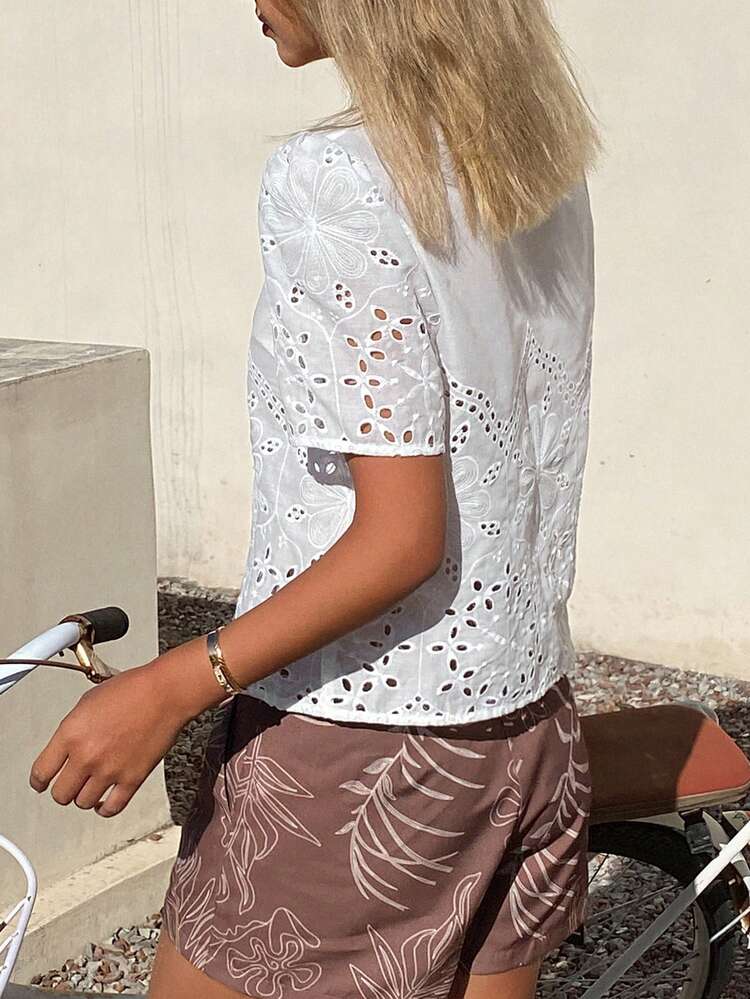 White Round Neck Short Sleeve Petal Sleeve Loose Solid Color Hollow Lace Trim Blouse For Women, Suitable For Holiday, Party, Spring & Summer