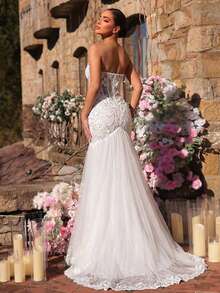 Glamrae 优雅奢华刺绣蕾丝贴花抹胸美人鱼式多层薄纱拖尾浪漫蕾丝贴花婚纱，适合婚礼、派对、蜜月、新娘礼服 - 白色 - 查看 3