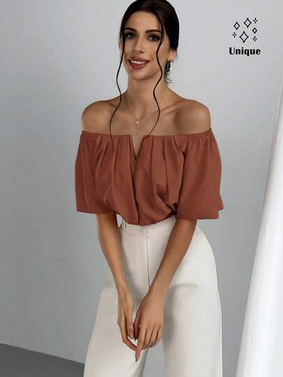 Aloruh 纯色 V 领露肩休闲上衣