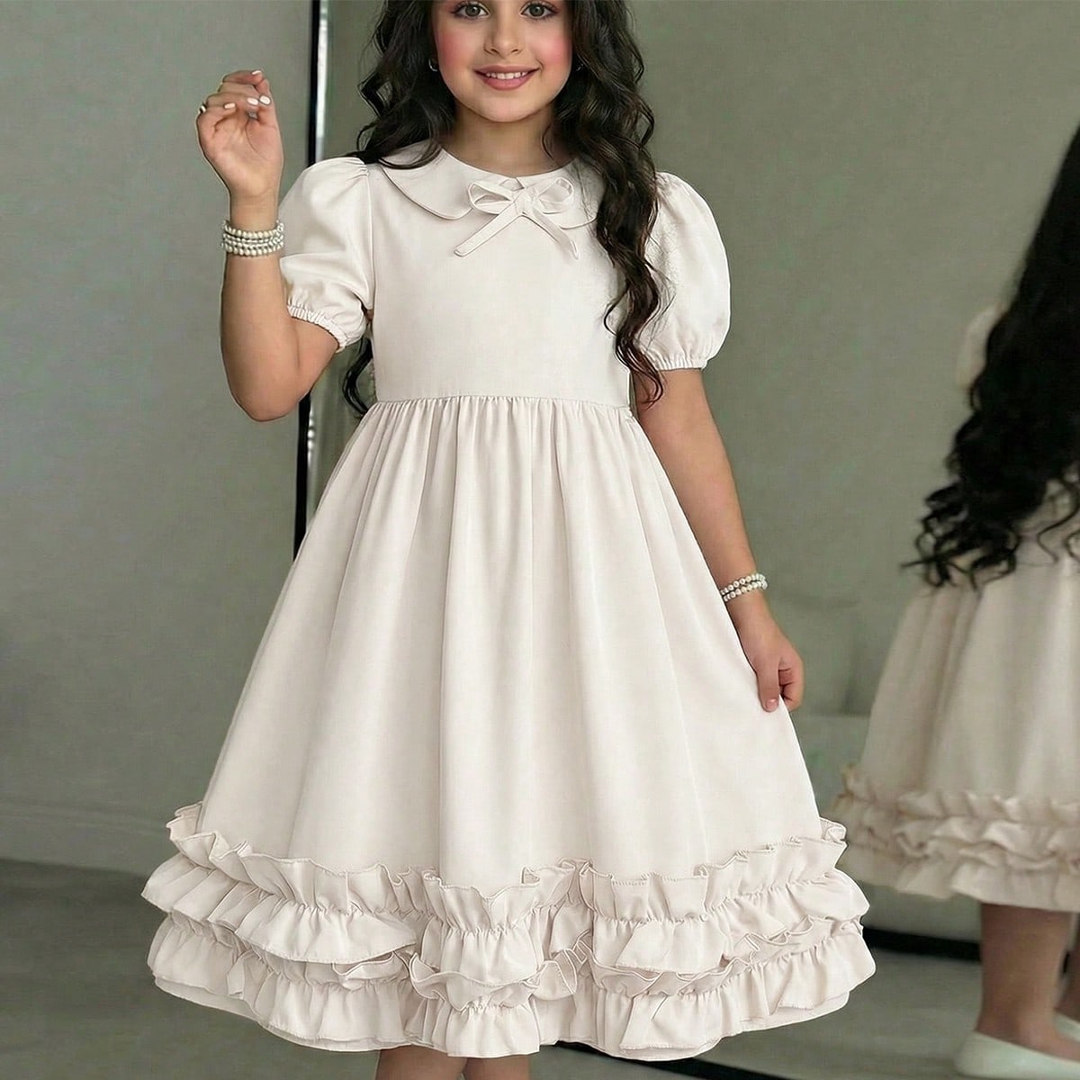 Vestido para niña preadolescente de unicolor con cuello Peter Pan, mangas abullonadas y lazo en la cintura