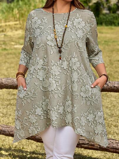 EMERY ROSE 大码女式3D立体印花休闲宽松长款衬衫，七分袖，适合春、夏、秋季穿着。