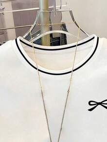 1件少女夏季新款甜美简约蝴蝶结印花上衣，双条纹印花，平面设计，休闲百搭T恤，经典白色，日常穿着，学生装，户外休闲上衣 - 白色 - 查看 4