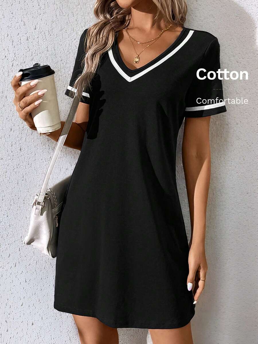 SHEIN LUNE 時尚黑色針織連衣裙，V領設計，搭配色塊織帶 - 黑與白 - 查看 1