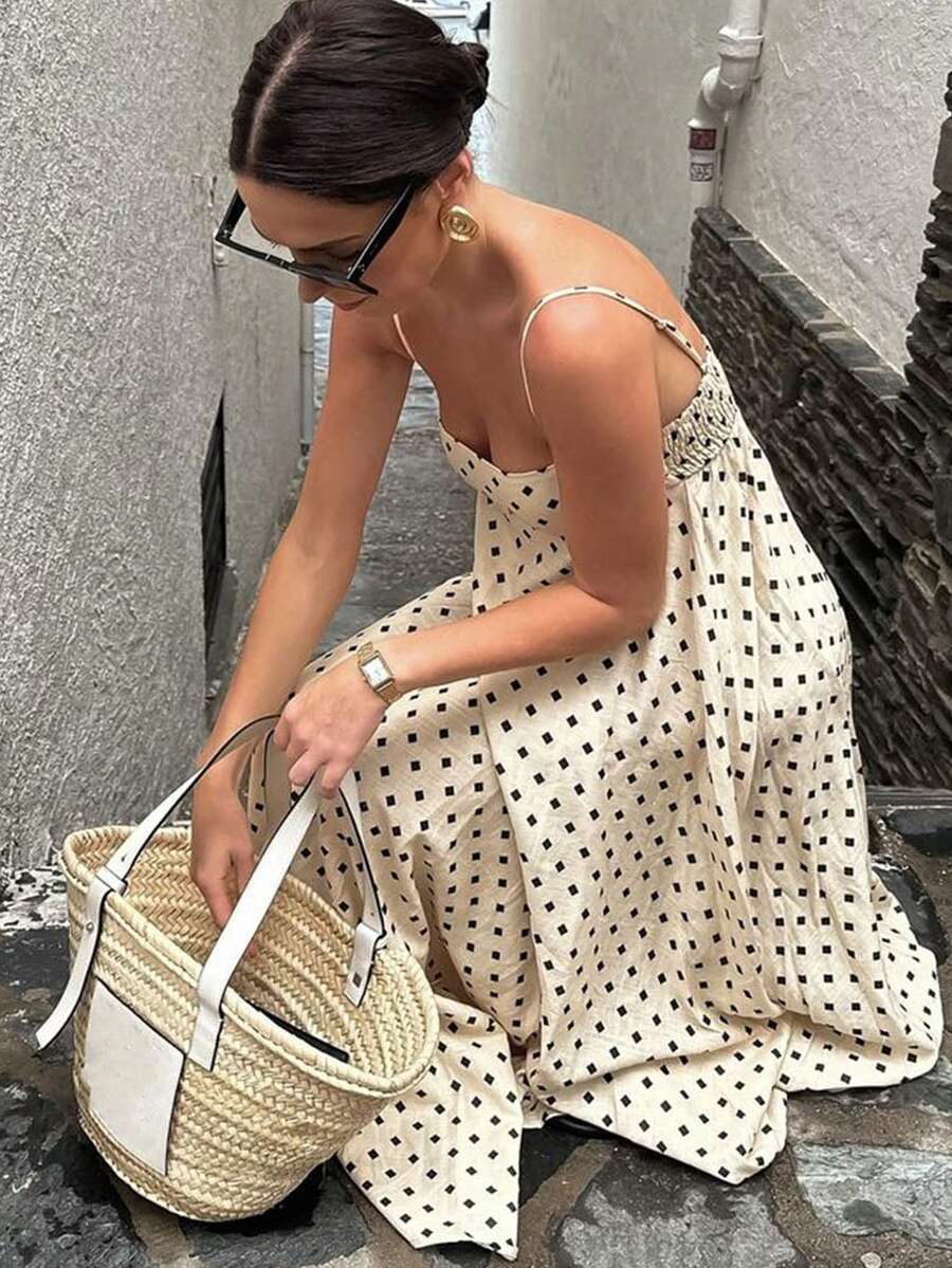 Serisse 女士几何印花露背休闲连衣裙，适合度假穿着 - 彩色 - 查看 1