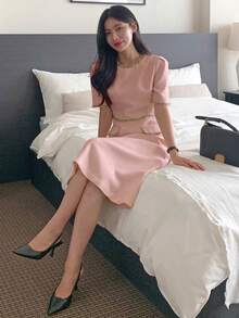 DAZY 女士圆领收腰中长连衣裙，优雅通勤风夏季连衣裙 - 粉色 - 查看 3