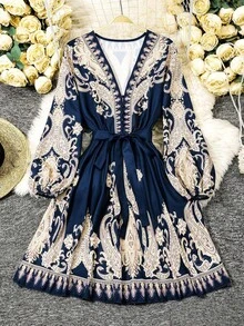 Rometta 大码女式定位印花优雅灯笼袖 V 领收腰 A 字形连衣裙 - 藏蓝色 - 查看 3