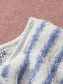 PETSIN Pawparrel 1件宠物秋冬双面毛绒弹力舒适保暖条纹高领狗狗连体衣 - 彩色 - 查看 3