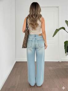 Chaleco con Escote en V Dama Mujer y Botonería Frontal en Contraste - Prenda Superior Formal de Talle Corto en Tela Texturizada Color Arena para Estilo Office Casual y Look de Capas Premium - Beis - Ver 4