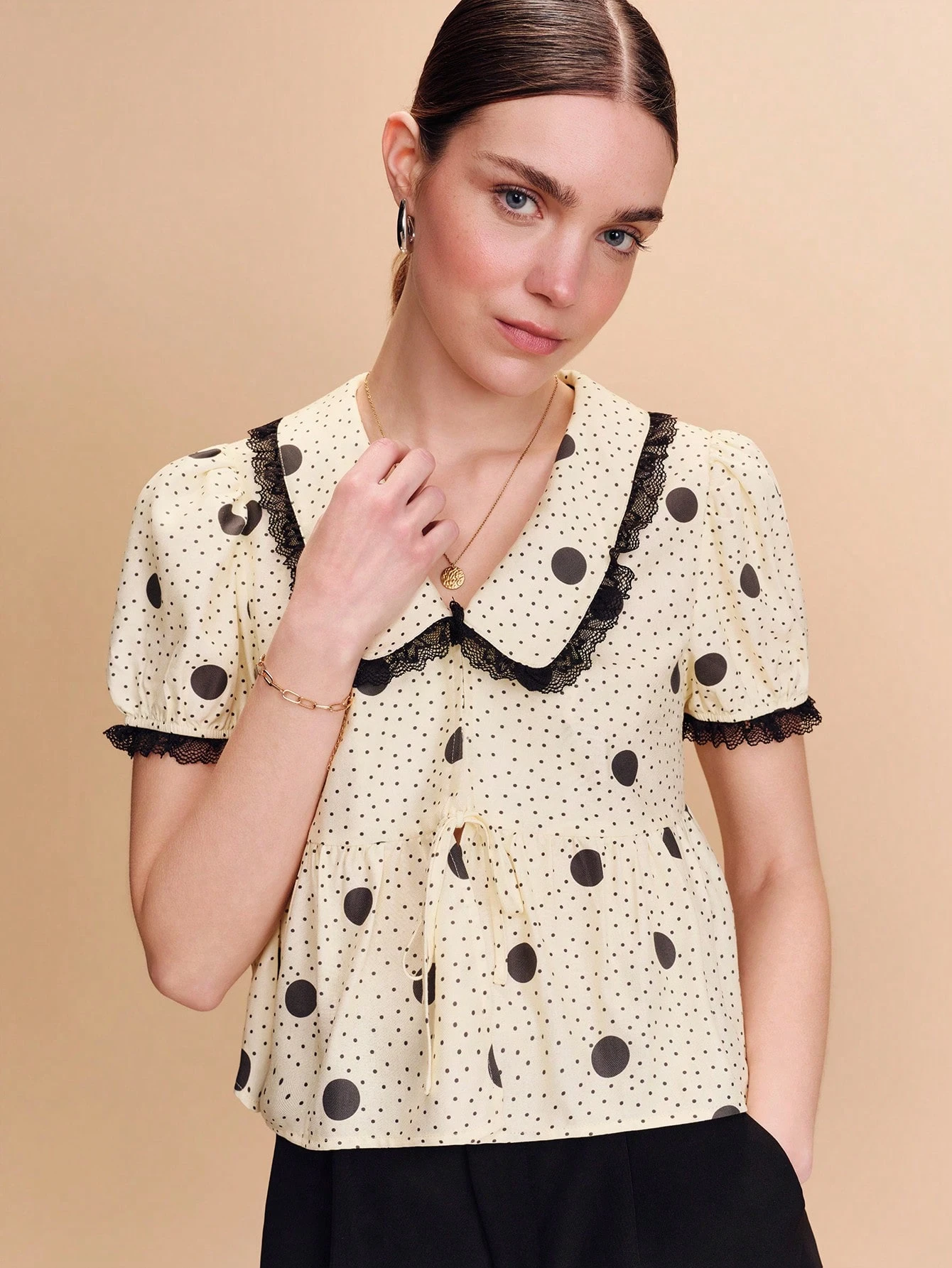 Ecru Polkadot Blouse With Peter Pan Collar And Ruffles Cute Summer Top Vintage Top Spring Summer French Style Parisian Style Elegant Clothes French Style Blouse Vintage Outfit For Women Retro Outfit For Women New In Women Clothing New Ss2026 Fashion