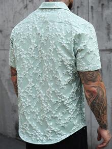 Manfinity Homme Áo sơ mi ngắn tay mùa hè kiểu dáng thường ngày, màu trơn, cài cúc phía trước, họa tiết dập nổi. - màu xanh lá - Xem 2