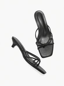女士高跟凉鞋，款式多样，包括粗跟、方跟、杯跟和拖鞋跟，黑色套脚凉鞋，带趾环和绑带，猫跟 - 黑色 - 查看 10
