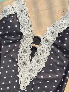 Swim Mod 新款波点蕾丝边连体泳衣，性感V领系带腰身，适合海滩、度假、约会 - 黑色 - 查看 6