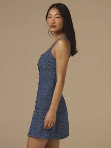 COSMINA Denim 女士优雅提花无袖方领收腰A字金属纽扣迷你牛仔连衣裙，早春 - 中等水洗藍 - 查看 7