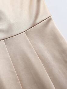 SHEIN LUNE Vestido de punto con cuello redondo decorado con perlas, elástico y brillante, ajustado, que ciñe la cintura con silueta evasé, vestido elegante y de moda, para primavera y verano. Adecuado para uso diario, bodas, banquetes, viajes diarios, fiestas de graduación, eventos festivos y vacaciones. - Champán - Ver 9