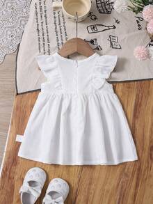 SHEIN 新生女宝宝可爱优雅红色荷叶边腰身连衣裙 - 白色 - 查看 2
