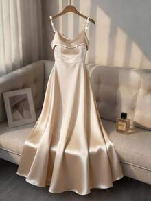 Modelyn Đầm hai dây bằng satin ngọc trai cao cấp của Pháp, đầm dạ hội thanh lịch thắt eo. - Màu be - Xem 3