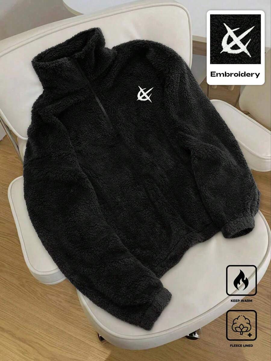 Manfinity Joysei 男士套头卫衣,深灰色抓绒内衬,刺绣设计,醒目个性,室内外皆宜,休闲、运动、通勤、返校、度假皆可穿着,是送给男友/老公的理想礼物,情侣款。 - 黑色 - 查看 1