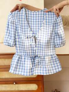 Franclia 女士优雅格子休闲百搭简约格子短衬衫，系带蝴蝶结设计，春夏风格，泡泡袖，荷叶边下摆，复古法式时尚风格上衣，格子女式衬衫，夏季系带上衣，适合夏季、海滩度假、约会、音乐节等场合。蓝白相间上衣 - 藍白色 - 查看 4