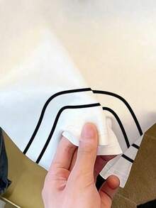 1件少女夏季新款甜美简约蝴蝶结印花上衣，双条纹印花，平面设计，休闲百搭T恤，经典白色，日常穿着，学生装，户外休闲上衣 - 白色 - 查看 3