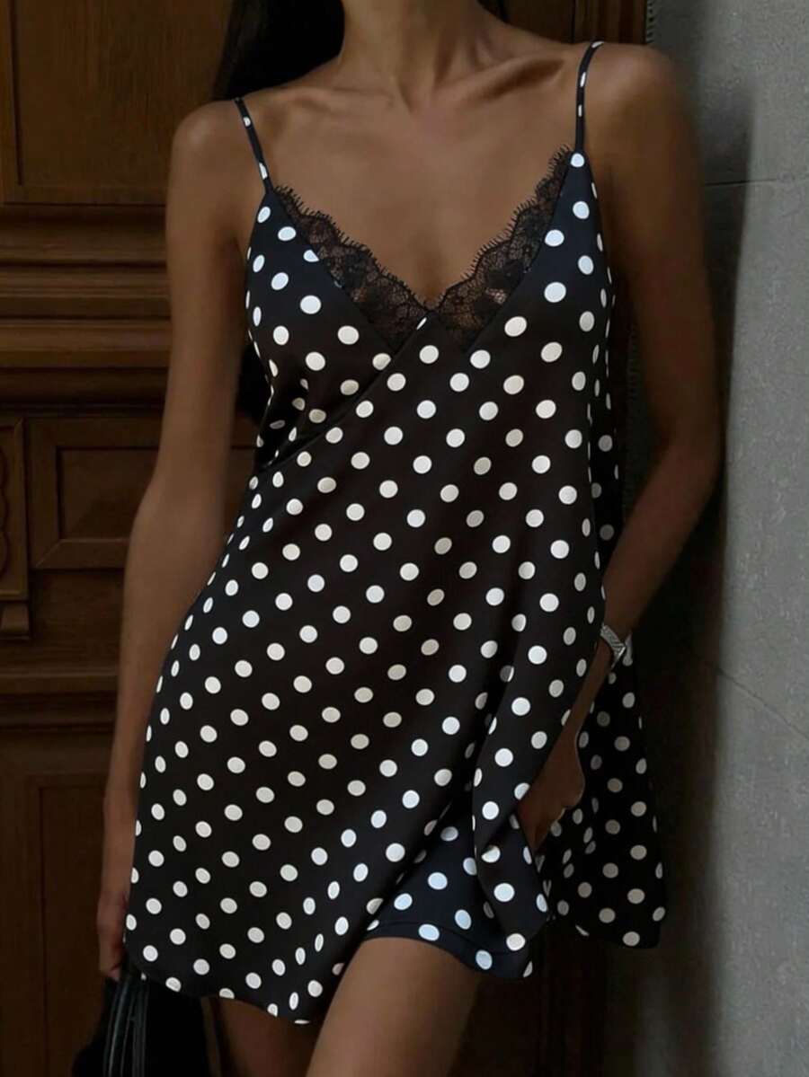 SHEIN EZwear 黑色波点吊带迷你连衣裙 - 黑色 - 查看 1