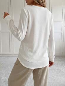 SHEIN LUNE Women's Basic Style Asymmetrical Hem Waffle Texture Casual Comfortable Sweatshirt,Long Sleeve Tops Graduation,Back To School Outfits,Graduation,Teacher Outfits For Women,Back To School In Fall/Winter - White - View 2