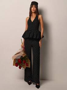 COSMINA 女士V领无袖上衣搭配直筒裤套装，荷叶边领时尚上衣，波点印花，黑色/白色波点，优雅夏季套装，适合婚礼宾客、度假、街头风、日常穿着，弹力针织面料。 - 黑與白 - 查看 1