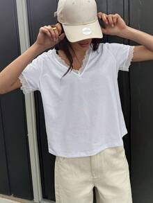 Livesso 女士撞色蕾丝V领宽松休闲短袖T恤 夏季 - 白色 - 查看 7