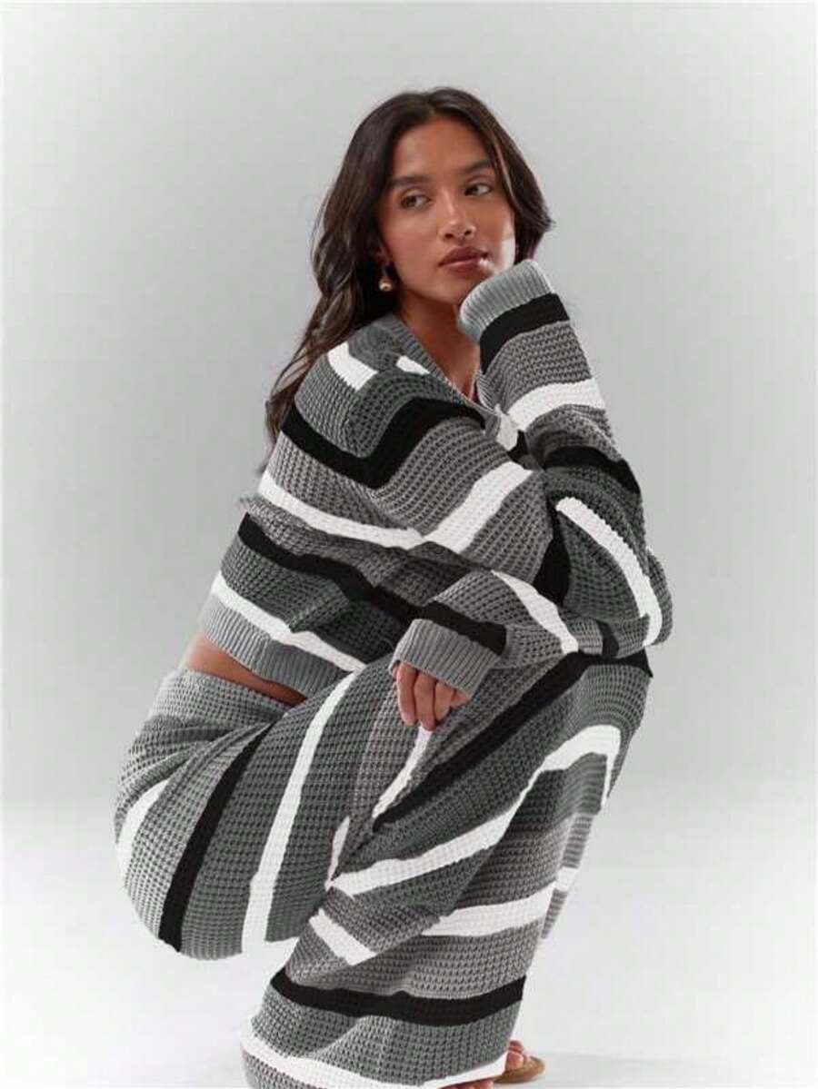 Glamine 2pcs/Set Contrast Color Striped Cropped Cardigan And Extra Long Skirt - Light Grey - View 1