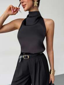 Firerie 女士优雅简约时尚通勤休闲都市风新款绉纱不规则领无袖露背修身黑色衬衫上衣，春夏款 - 黑色 - 查看 4