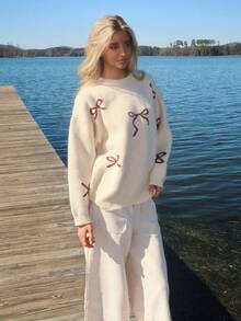 Sydney Algeri 女式宽松圆领蝴蝶图案长袖毛衣 - 米色 - 查看 4