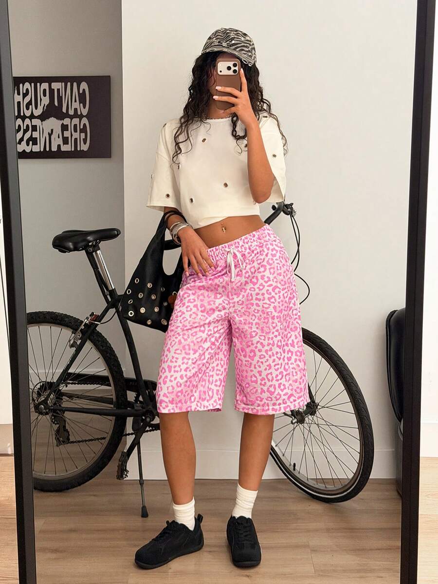 Muchica Women's Leopard Print Drawstring Waist Pocket Casual Versatile Daily Wear Wide Leg Shorts - Pink - View 1