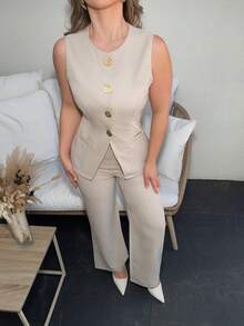 Jeta Ari 女士优雅法式花朵纽扣休闲/通勤两件套 - 杏色 - 查看 3