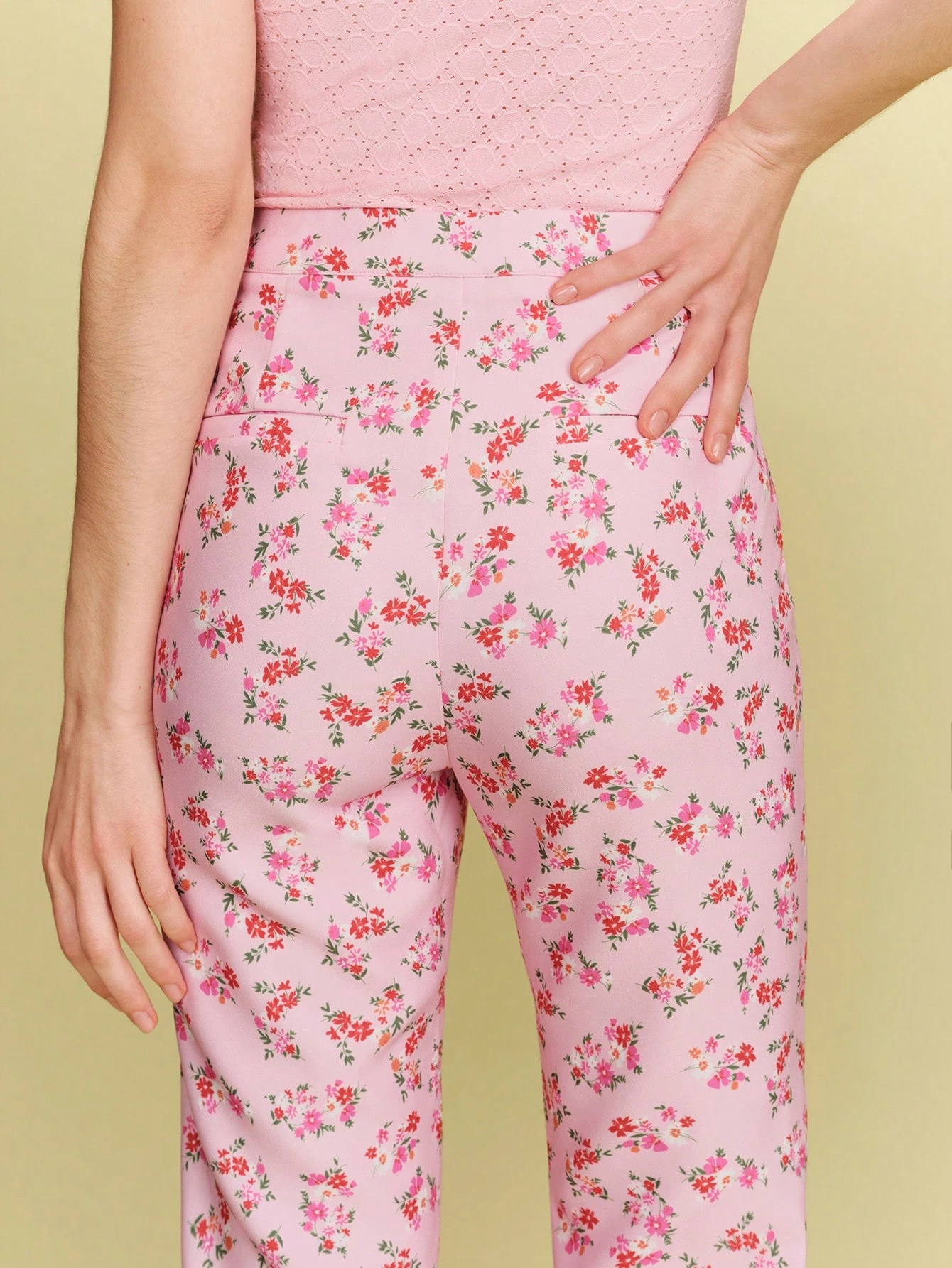 Pantalones de talle alto ajustados con estampado floral rosa de longitud hasta el tobillo, estilo lindo de primavera y verano, estilo francés parisino
