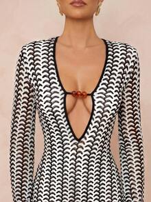 金属装饰深V领喇叭袖修身条纹印花连衣裙（女款） - 黑與白 - 查看 5