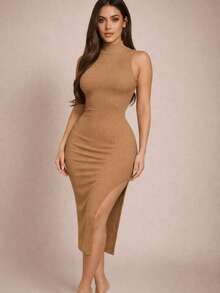UNITALLA Vestido Midi en Tela Acanalada Sin Mangas con Cuello Alto y Abertura Lateral - Camel - Ver 2