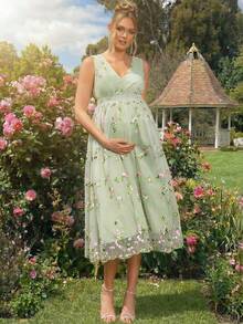Loomaby 孕妇V领花卉刺绣网纱时尚派对无袖连衣裙 - 綠色 - 查看 9