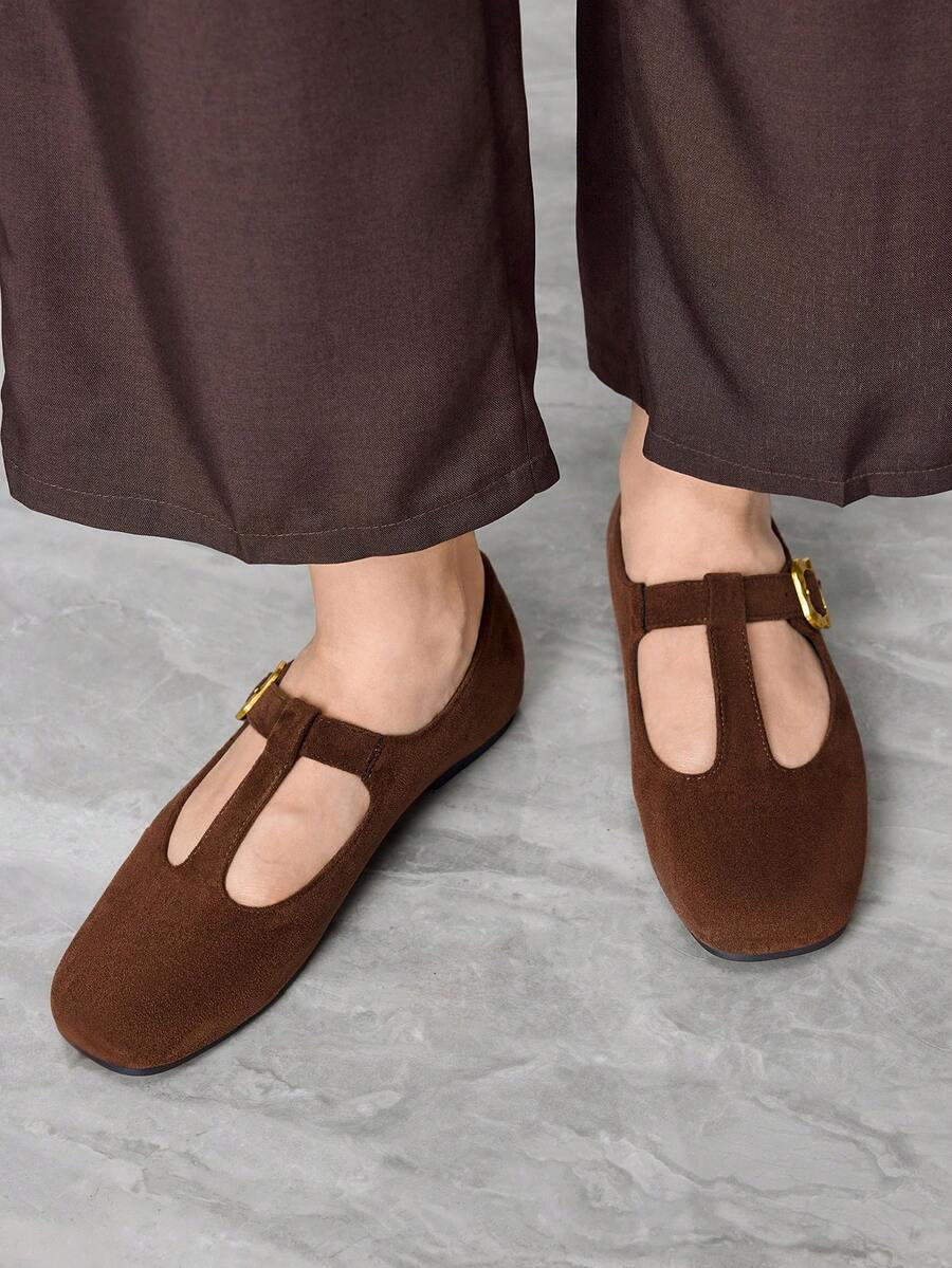 Sleekvia Women's Buckle Design Casual Versatile Flat Shoes - Coffee Brown - View 1
