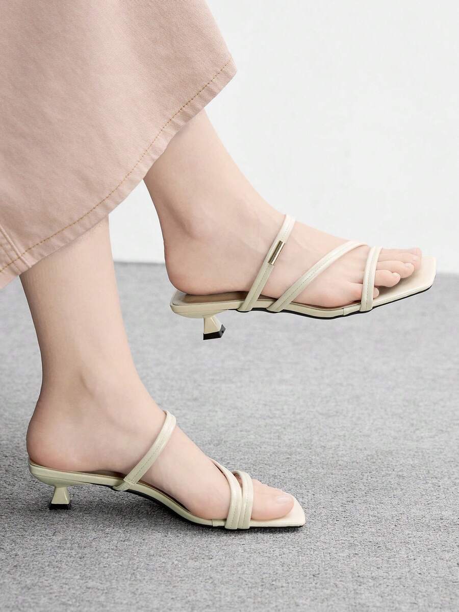 CUCCOO BIZCHIC Giày sandal cao gót hở mũi mũi vuông màu đen mới cho nữ mùa xuân và hè, kiểu dáng stiletto Pháp với quai đeo. - Màu be - Xem 1